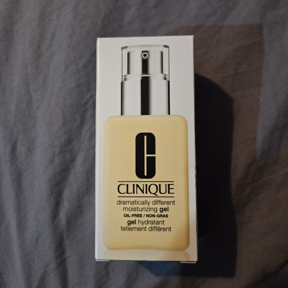 NEW Clinique Dramatically Different Moisturizing Gel 4.2 OZ
